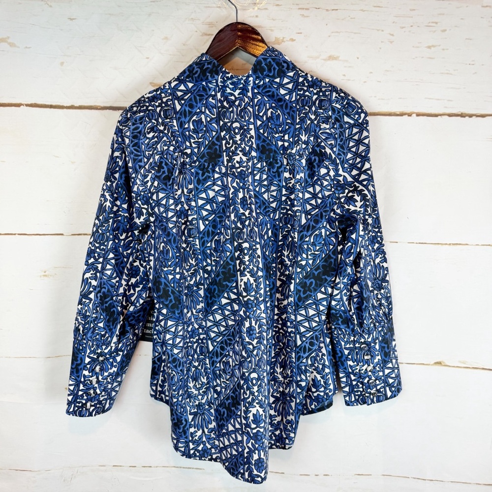 Tuckernuck Blue and White Printed Tunic Top - Picture 9 of 11